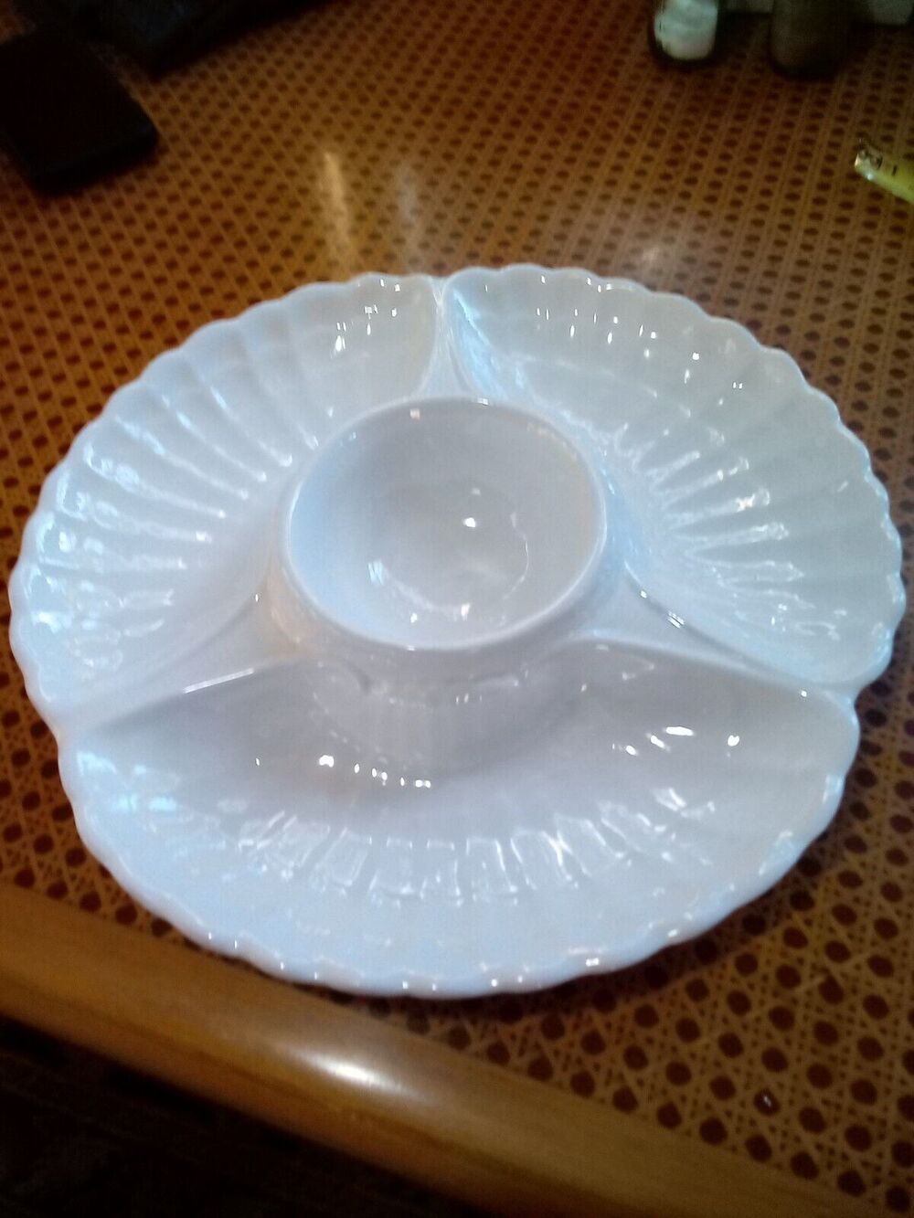 WHITE CERAMIC JAPANESE SERVING PLATE 12 1/2 Inches Diameter (Pre-Owned) (CO-3)